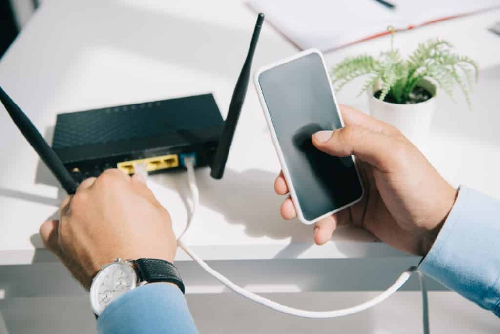 The Best WiFi Aerial for Caravan 4 Top Picks and Guide Camper Visuals