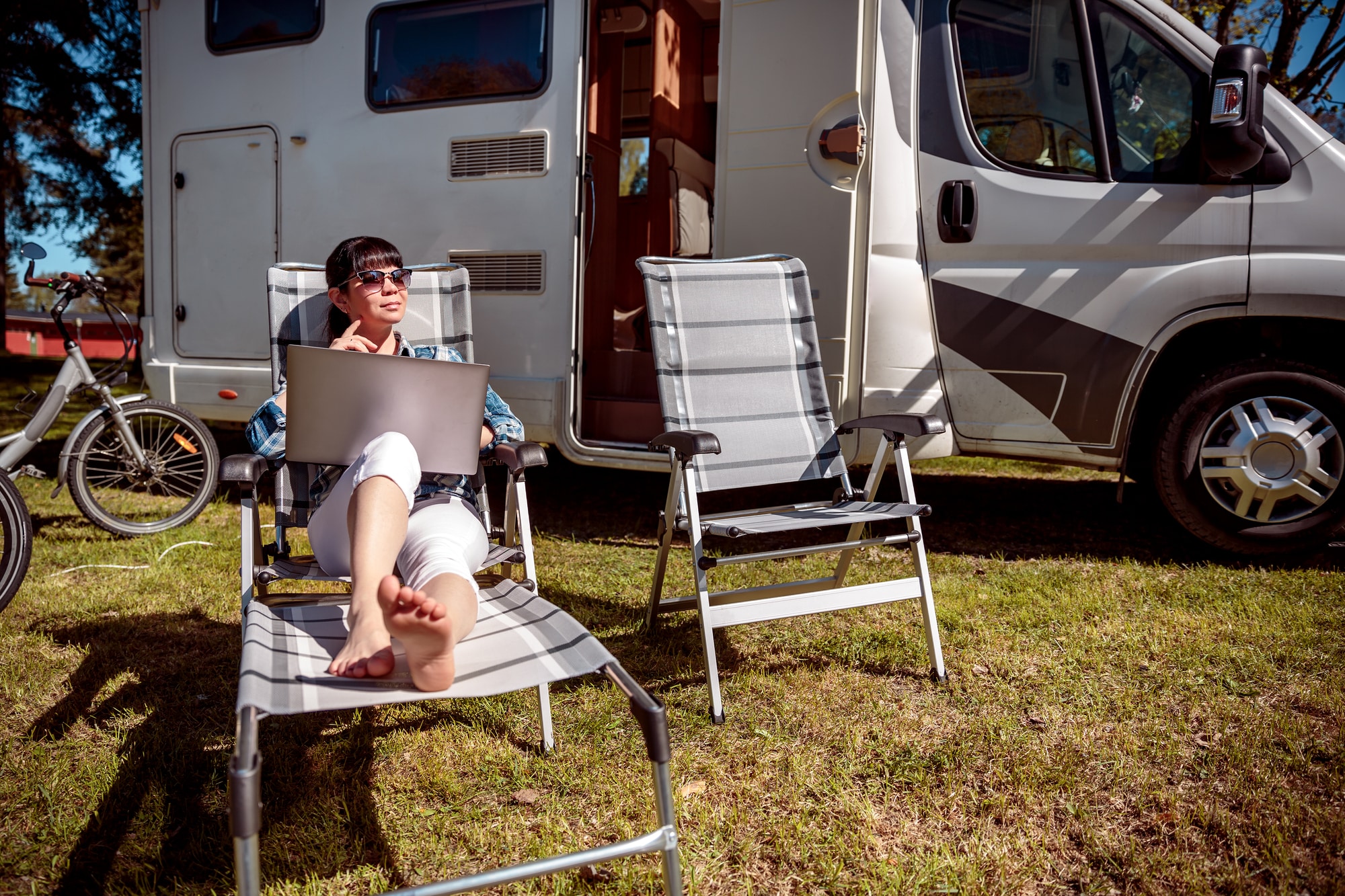 5 of the Best Mobile Hotspots to get Your Caravan Connected Camper